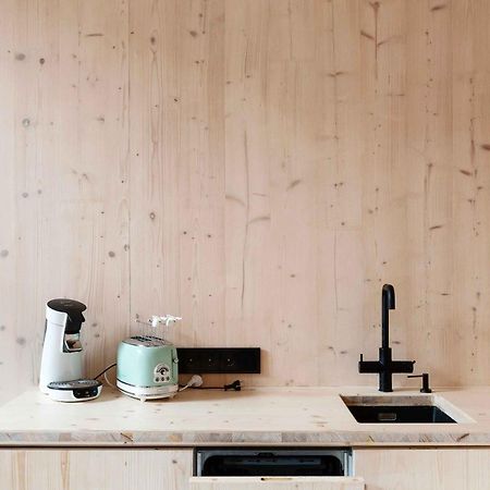 ホテル Wooden Wonders - A Unique Studio Experience In Amsterdam-Noord エクステリア 写真